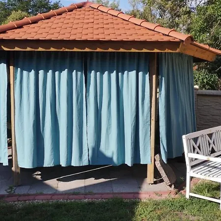 Feriehus Ferienwohnung-gurran *